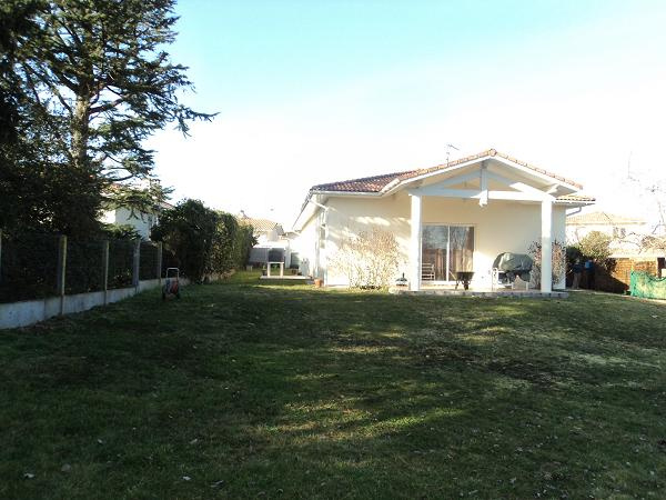 CANEJAN CHEMIN DE GINESTE MAISON T 05 AVEC JARDIN