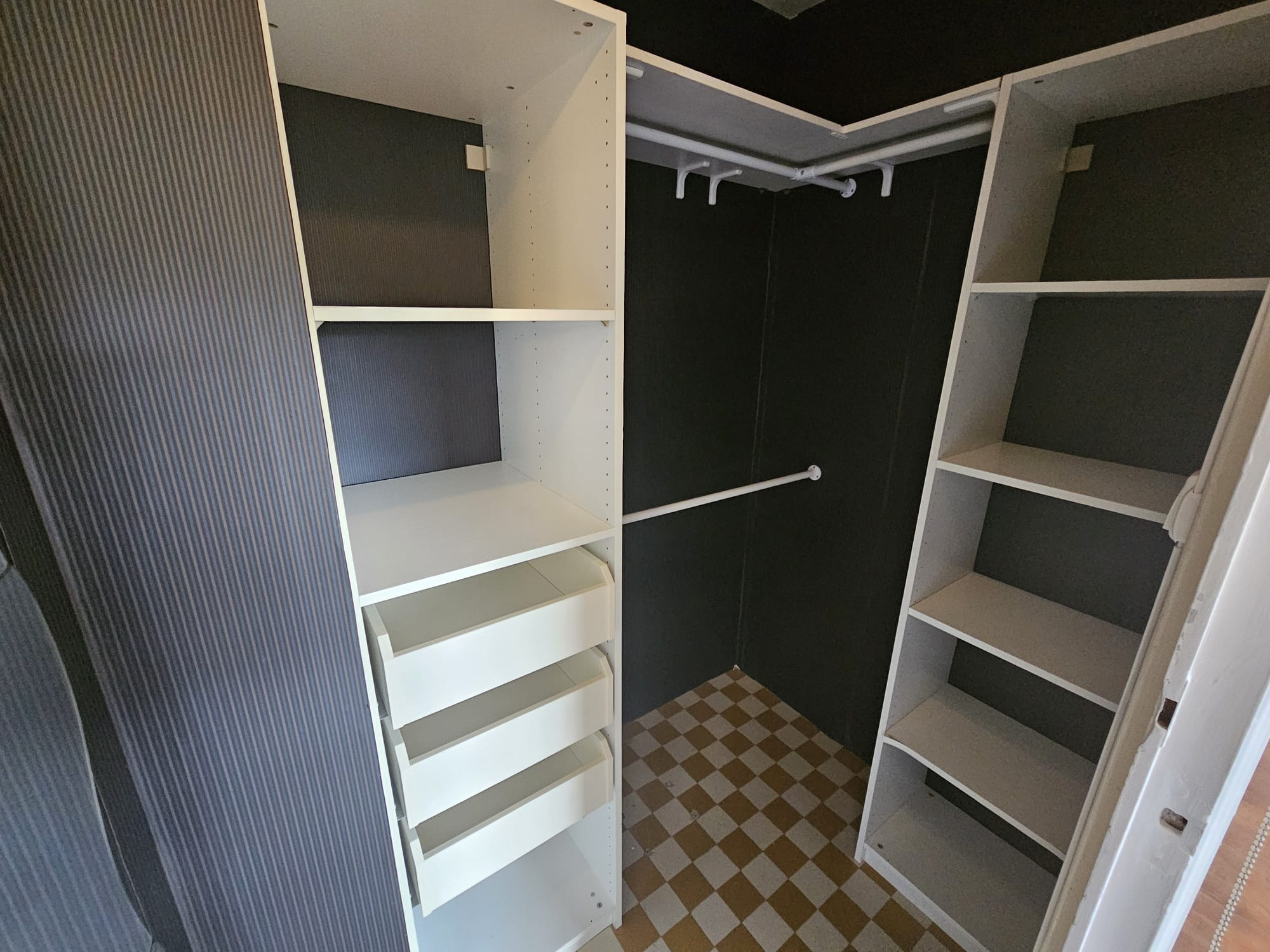Bordeaux – Saint Genès (rue Mazarin) – Très beau T3 avec balcon et PKG