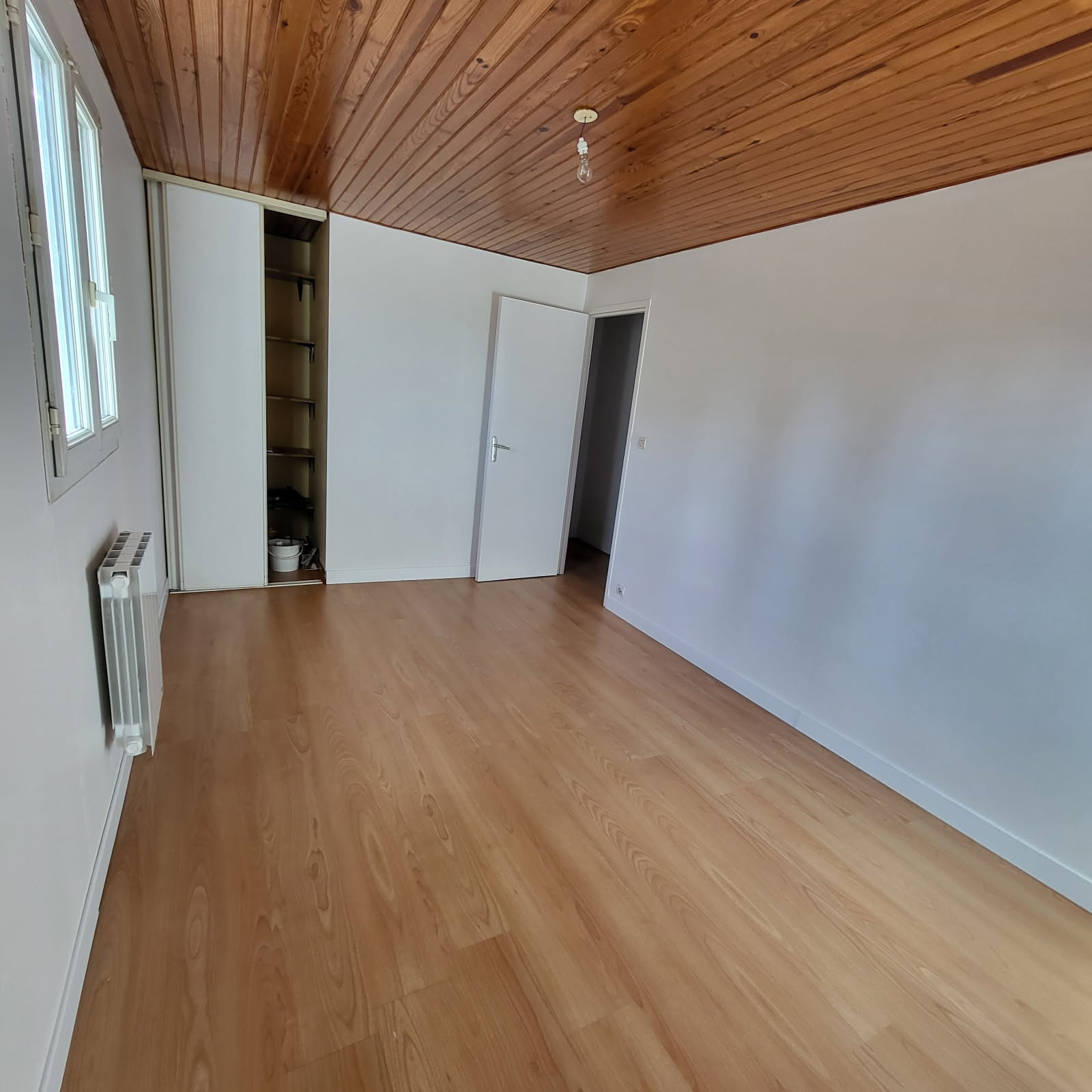 VILLENAVE D’ORNON QUARTIER SAINT BRIS ALLEE DUBOS MAISON DUPLEX T 03