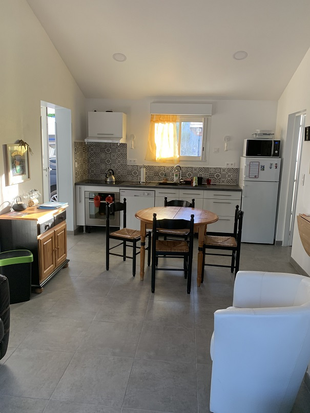 PESSAC RUE DE L’AMIRAL PROUHET MAISON  T 3 MEUBLE DE 49.75 M2 AVEC TERRASSE