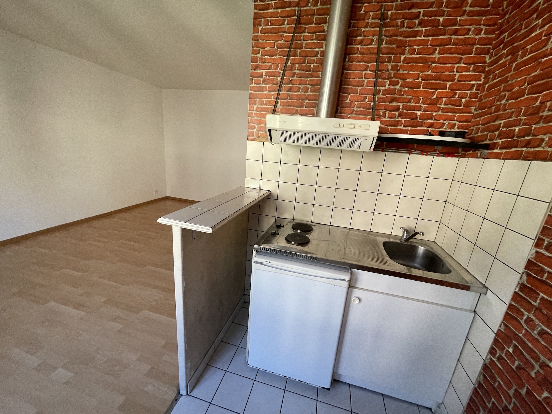 Bordeaux – Place Gambetta – STUDIO – 22 m2