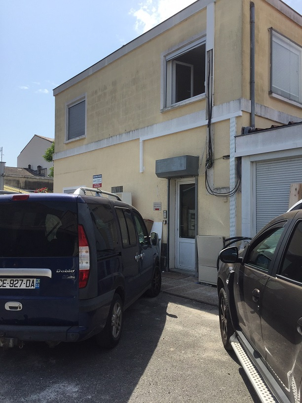 BEGLES Rue Jules Guesde Appartement T2 MEUBLE de 27.59