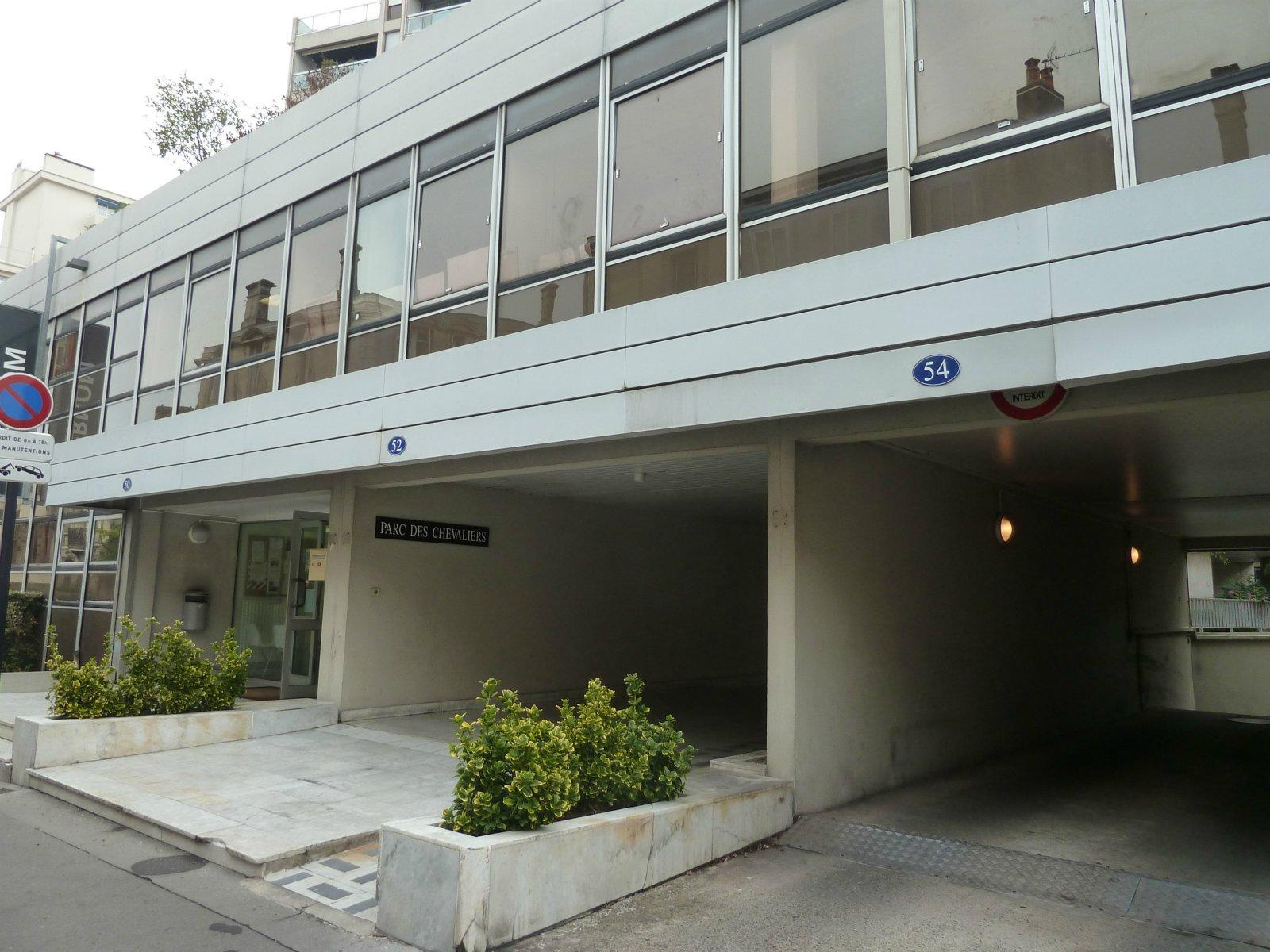 Bordeaux Croix Blanche – Charmant T1 de 38 m2 meublé avec Balcon