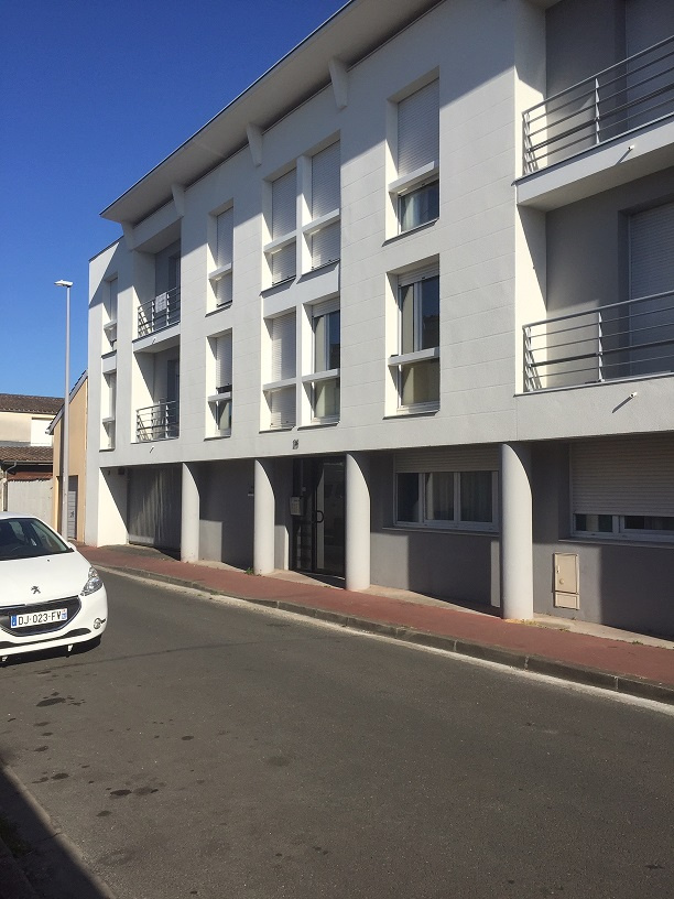  TALENCE RUE GAY APPARTEMENT T 02 MEUBLE