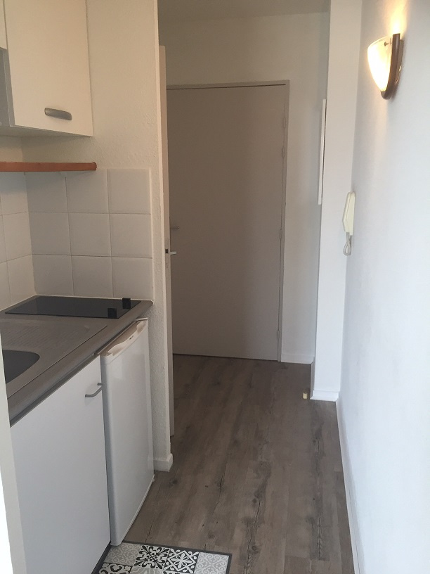  TALENCE RUE GAY APPARTEMENT T 02 MEUBLE