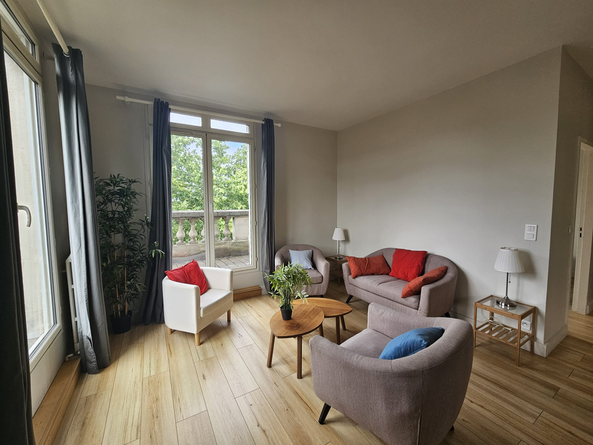 Bordeaux – Quinconces – Magnifique T3 meublé – vue imprenable