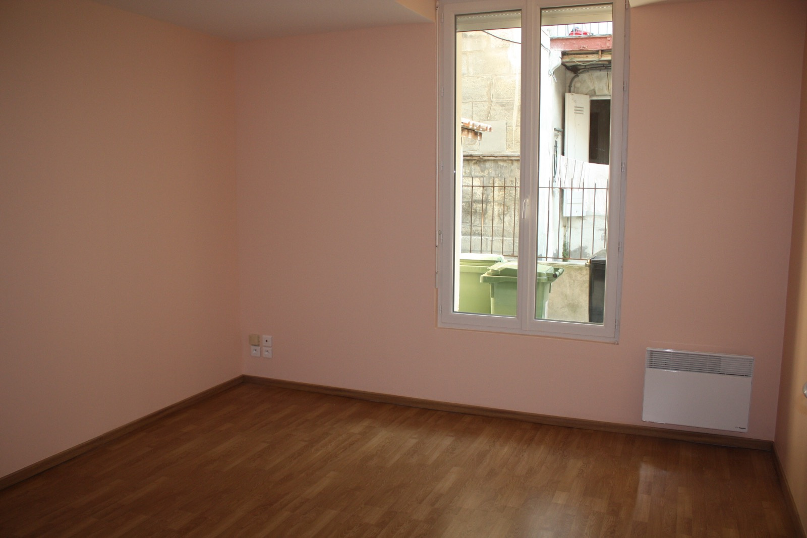 BORDEAUX Victoire (Rue Clément) – Joli Studio 20 M2 – idéal étudiant
