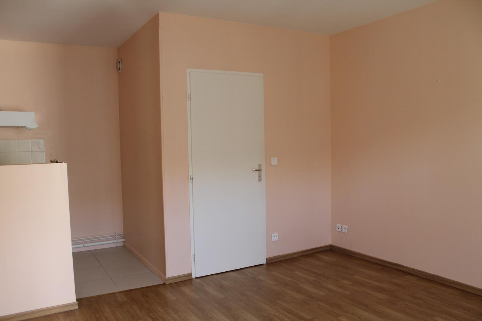 BORDEAUX Victoire (Rue Clément) – Joli Studio 20 M2 – idéal étudiant