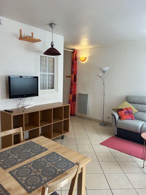 BORDEAUX Rue Des Gants Résidence Albret Saint Genes