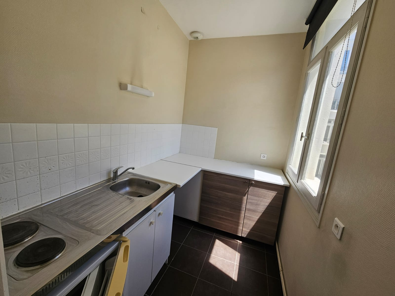 Bordeaux Quinconces – Grand T1 de 30 m2 – chauffage inclus