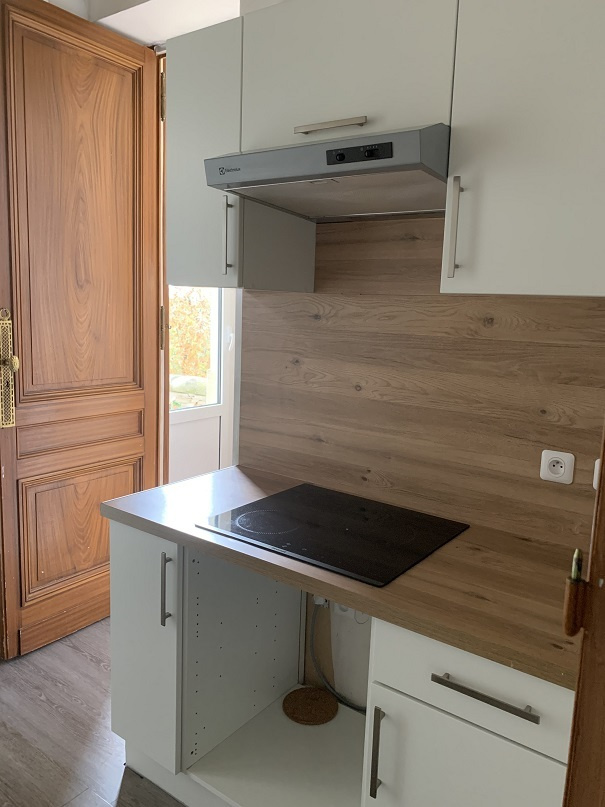 BOUILIAC Avenue De La Belle Etoile APPARTEMENT T 01 BIS C 10 de 48.14 m2  tout compris