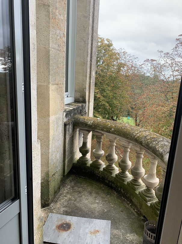 BOUILIAC Avenue De La Belle Etoile APPARTEMENT T 01 BIS C 10 de 48.14 m2  tout compris