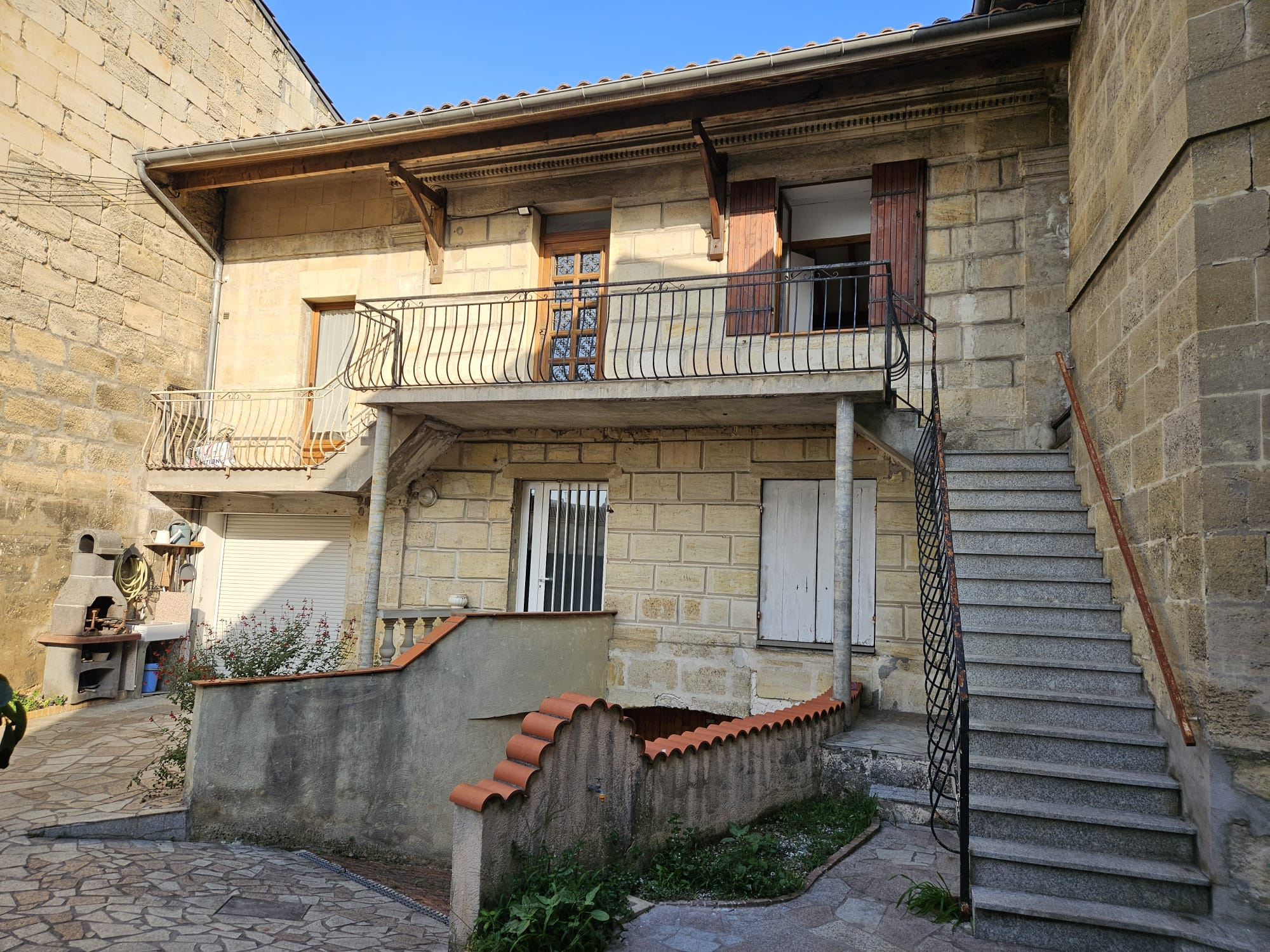 St GENES- COURS DE L’ARGONNE – T3 AVEC PARKING