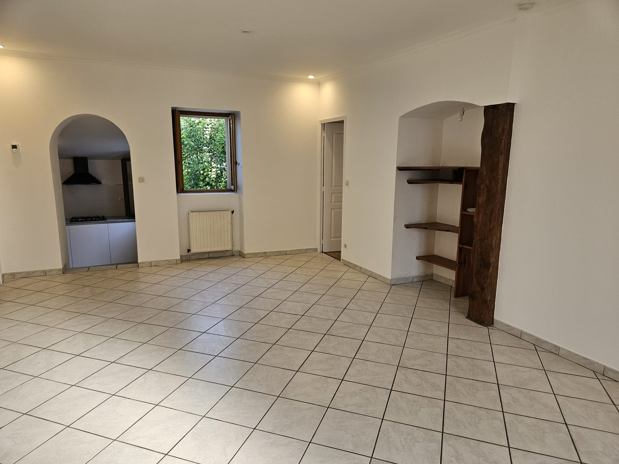 St GENES- COURS DE L’ARGONNE – T3 AVEC PARKING