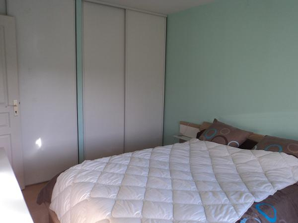 LE BARP   AVENUE DES PYRENEES  MAISON T 3 MEUBLEE  DUPLEX AVEC JARDIN