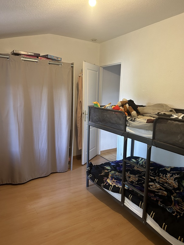 LE BARP AVENUE DES PYRENEES MAISON T3 DUPEX MEUBLEE  AVEC JARDIN