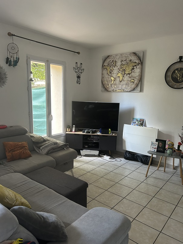 LE BARP AVENUE DES PYRENEES MAISON T3 DUPEX MEUBLEE  AVEC JARDIN