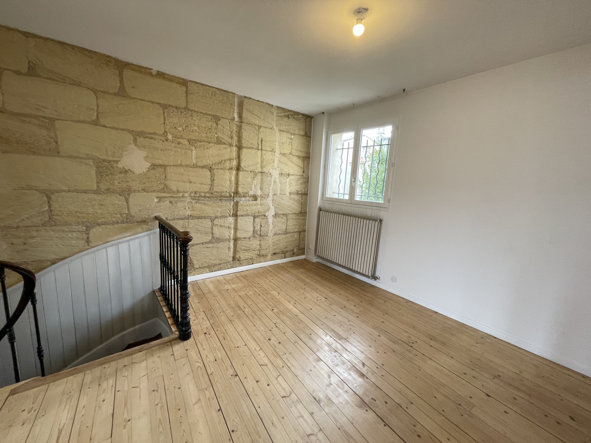 Bordeaux – Sacré Coeur –  Magnifique T4 de 94 m2