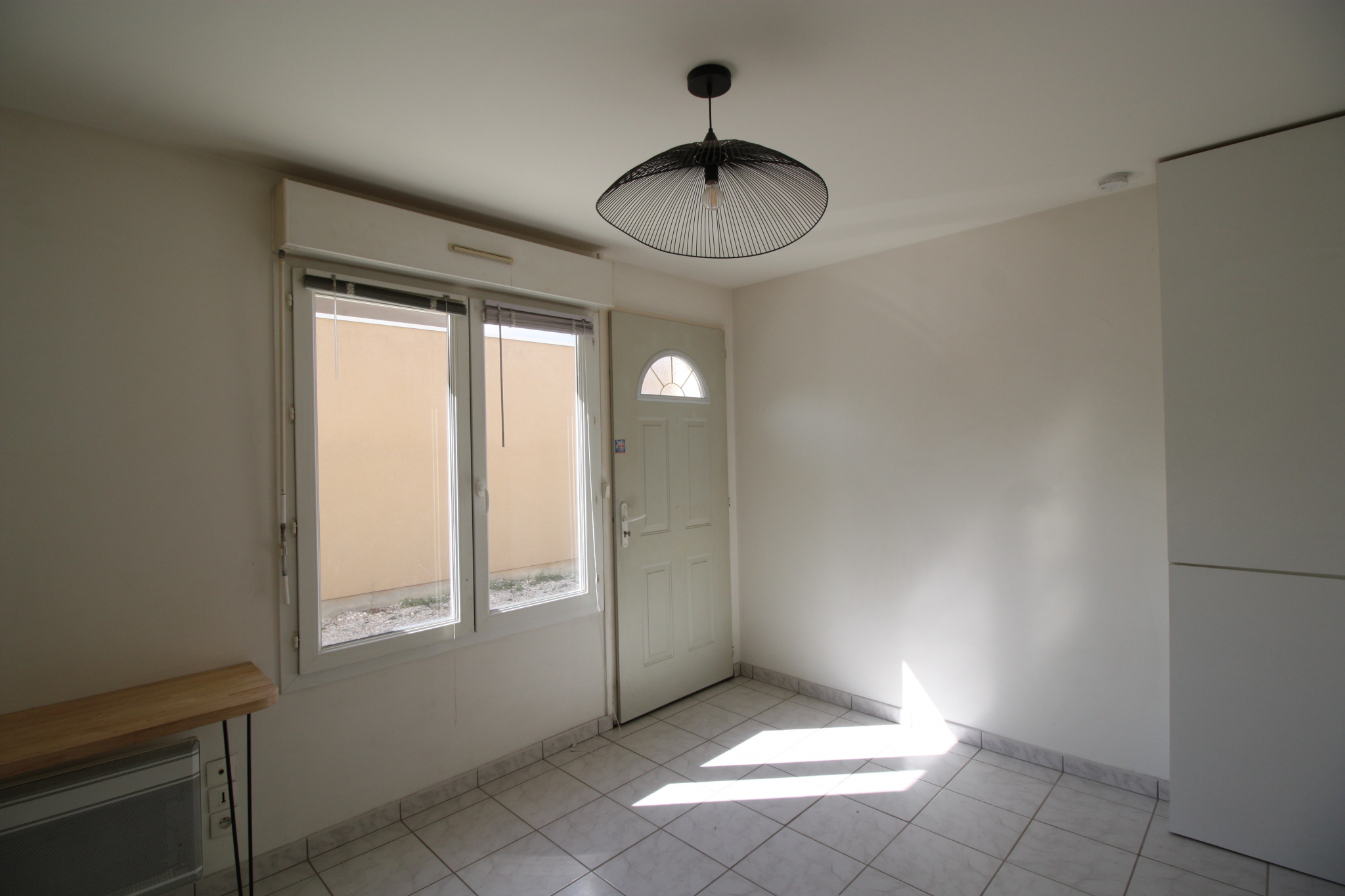 Pessac – Joli Studio de 17 m2 avec Stationnement – proche Campus