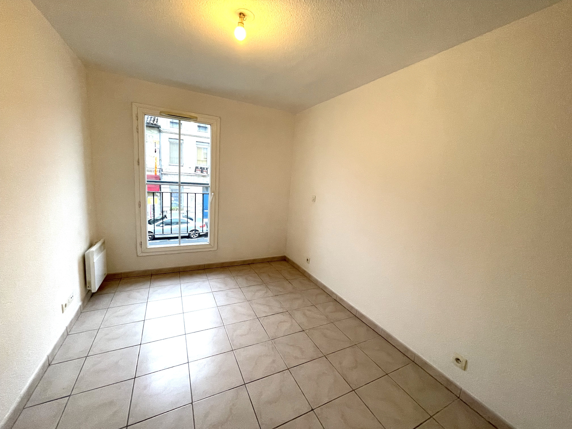 Libourne Centre Ville – Joli T3 de 55 m2 avec terrasse et PKG