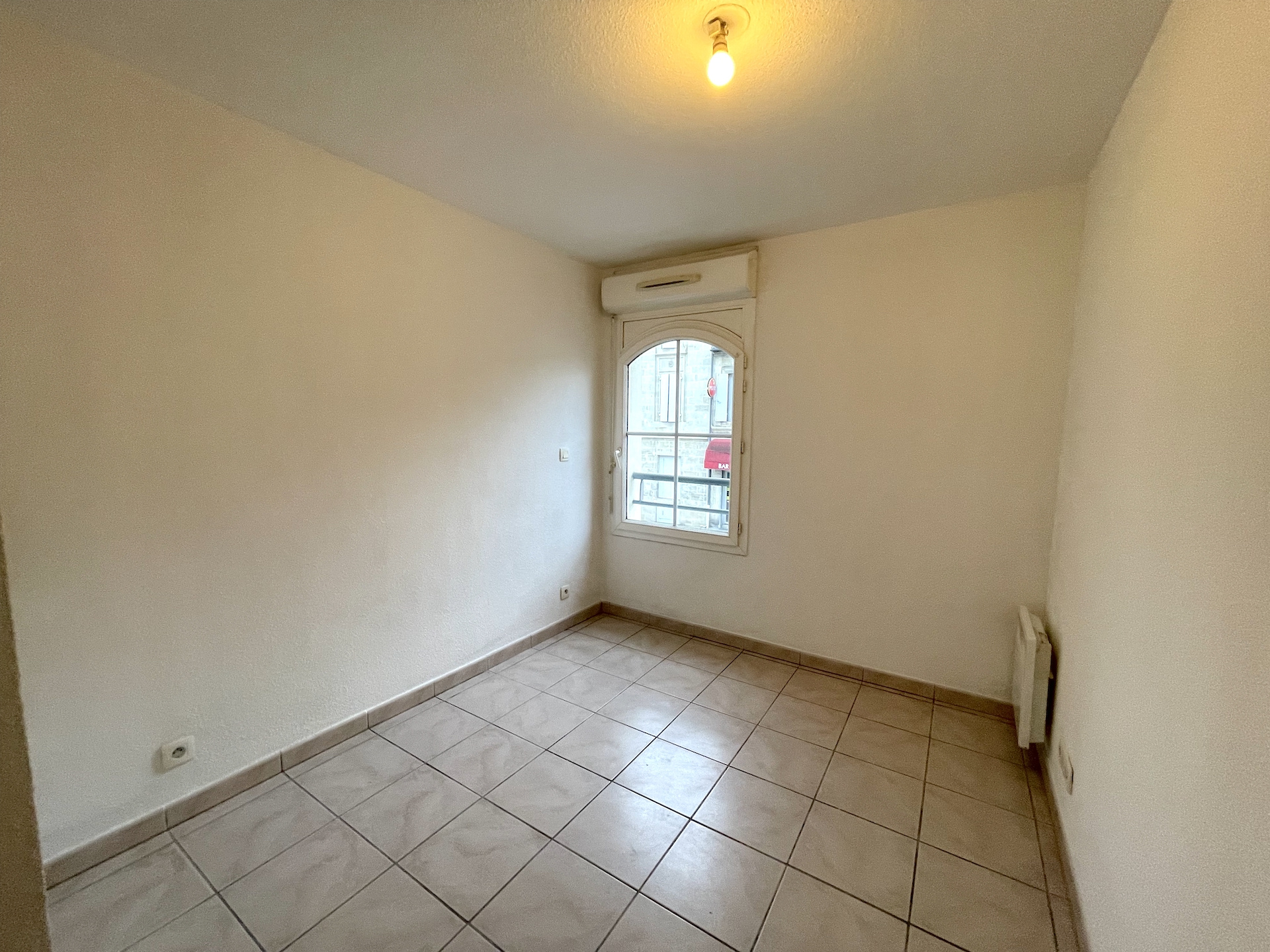 Libourne Centre Ville – Joli T3 de 55 m2 avec terrasse et PKG