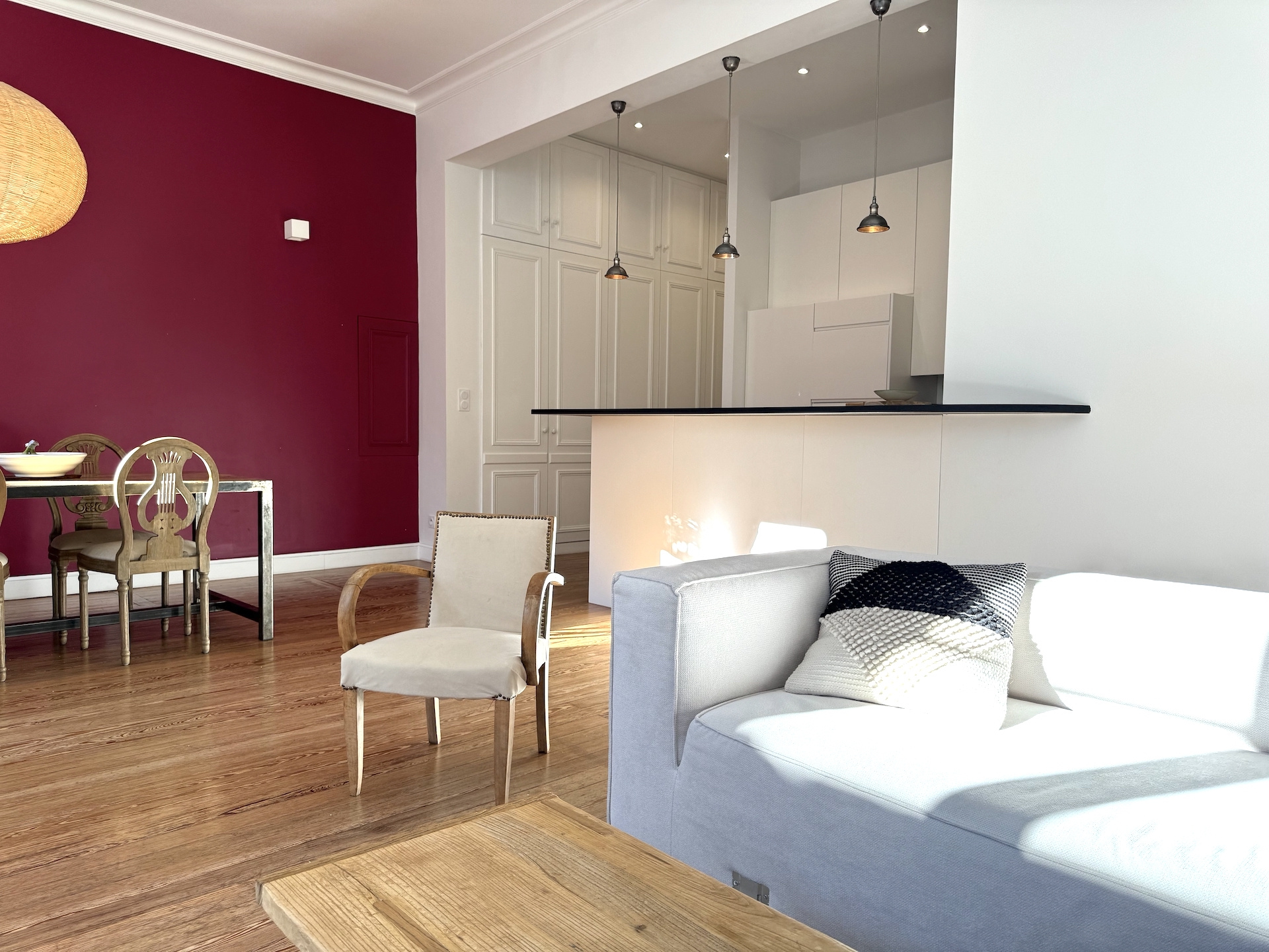 Bordeaux – Intendance – Chaleureux Appartement 3 pièces de 110 m2 avec terrasse