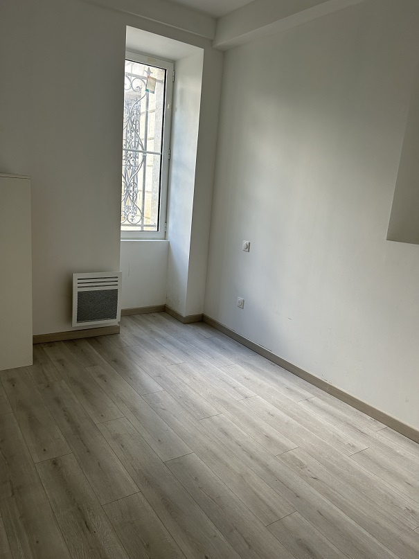 Bouliac Appartement T 03 de 77.75 m2 Récent  Charges Comprises