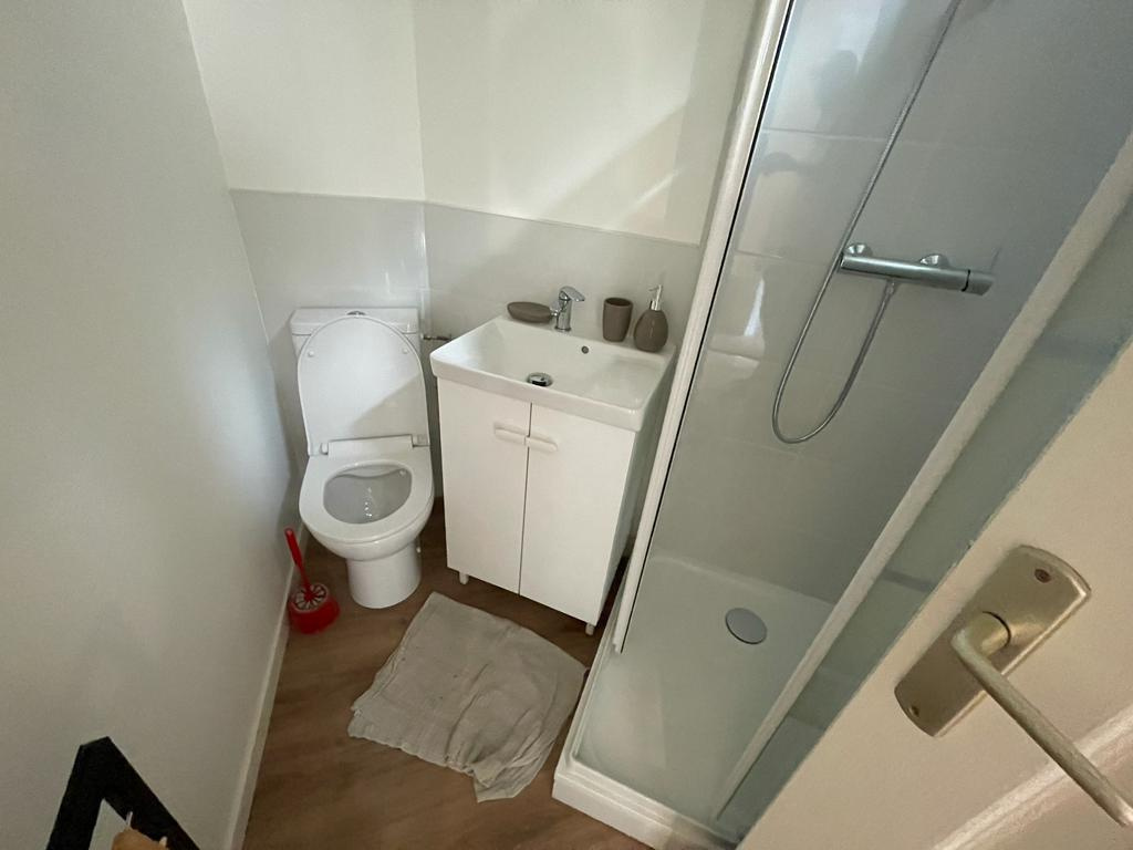 Bordeaux – Barrière de Pessac – Studio meublé 21,57m2