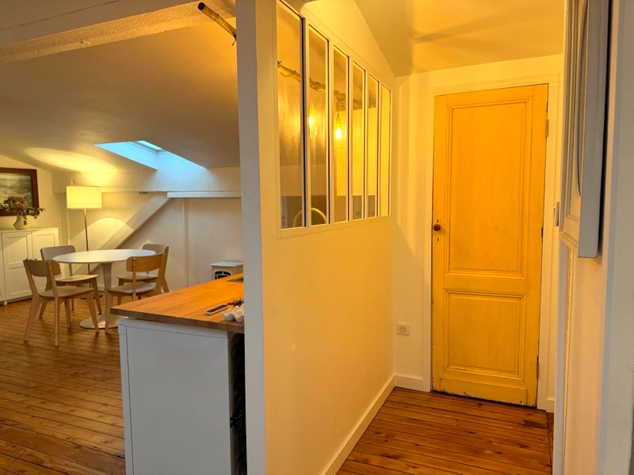 BORDEAUX – Chartons – Charmant T2 meublé