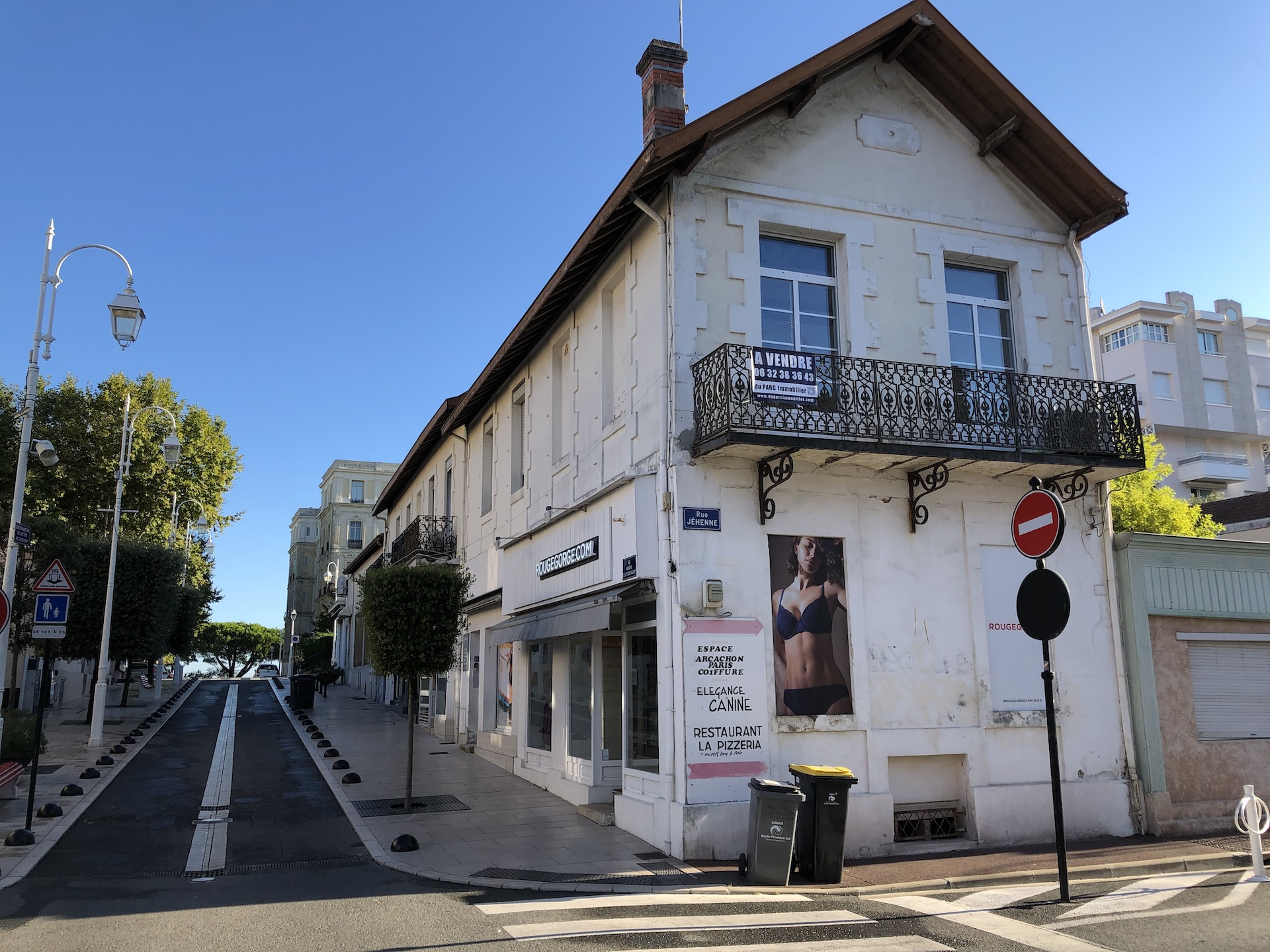 Arcachon – Emplacement exceptionnel, murs commerciaux loués de 55 m2