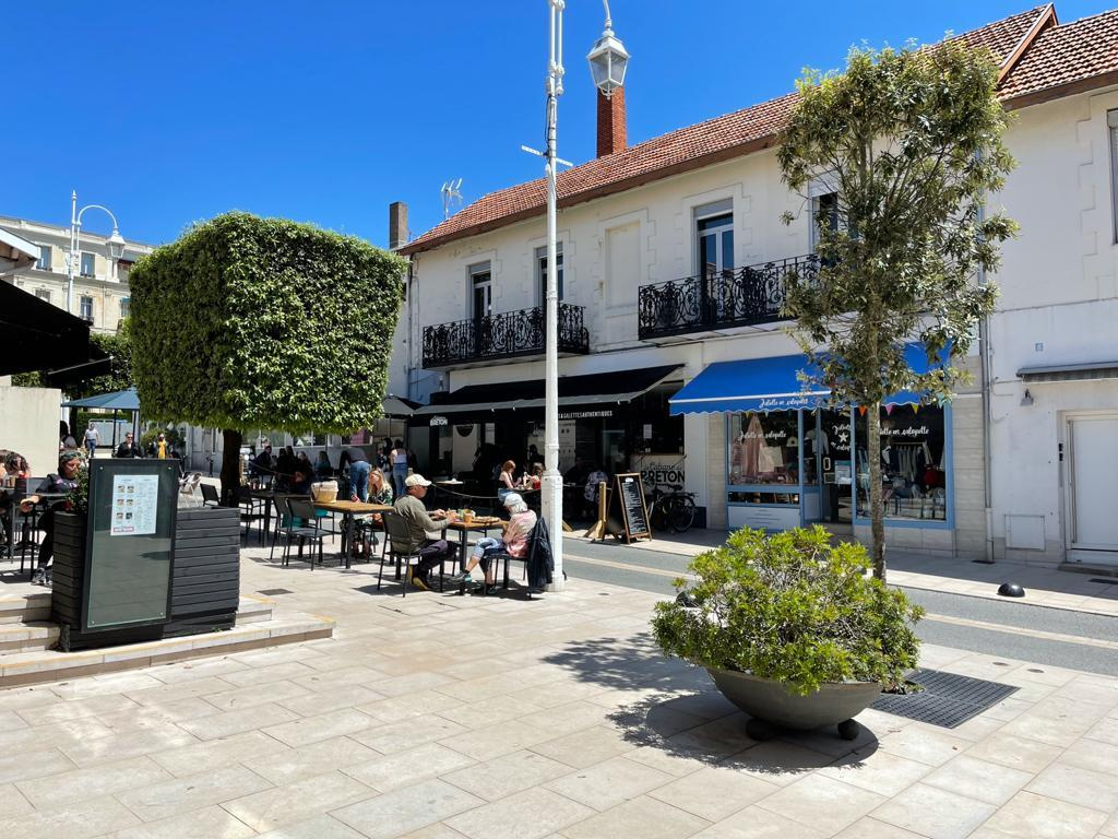 Arcachon – ville d’été – Murs Commerciaux