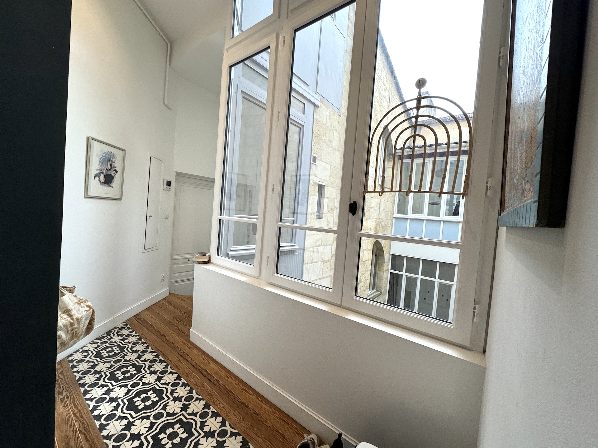 Bordeaux – Intendance – Magnifique Appartement 3 pièces de 110 m2 avec terrasse