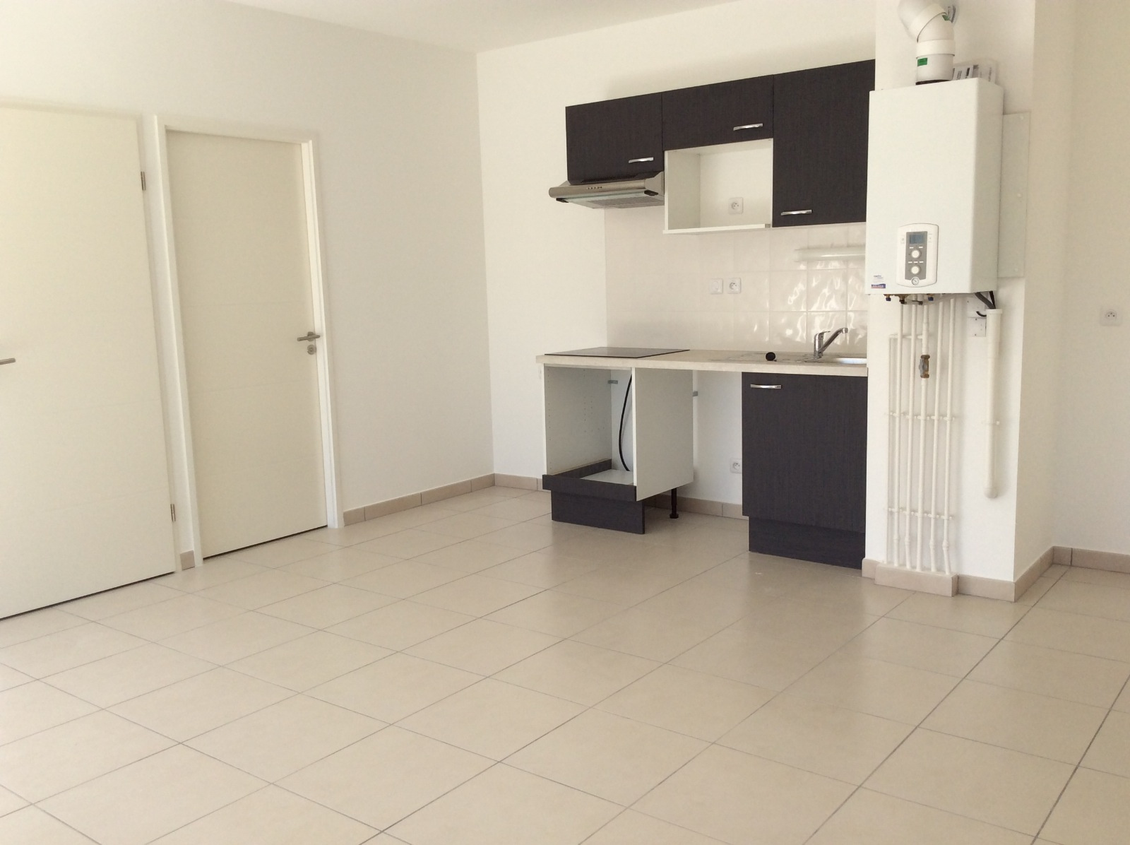Mérignac – Proche Centre Ville – Très joli T3 avec Parking et Balcon