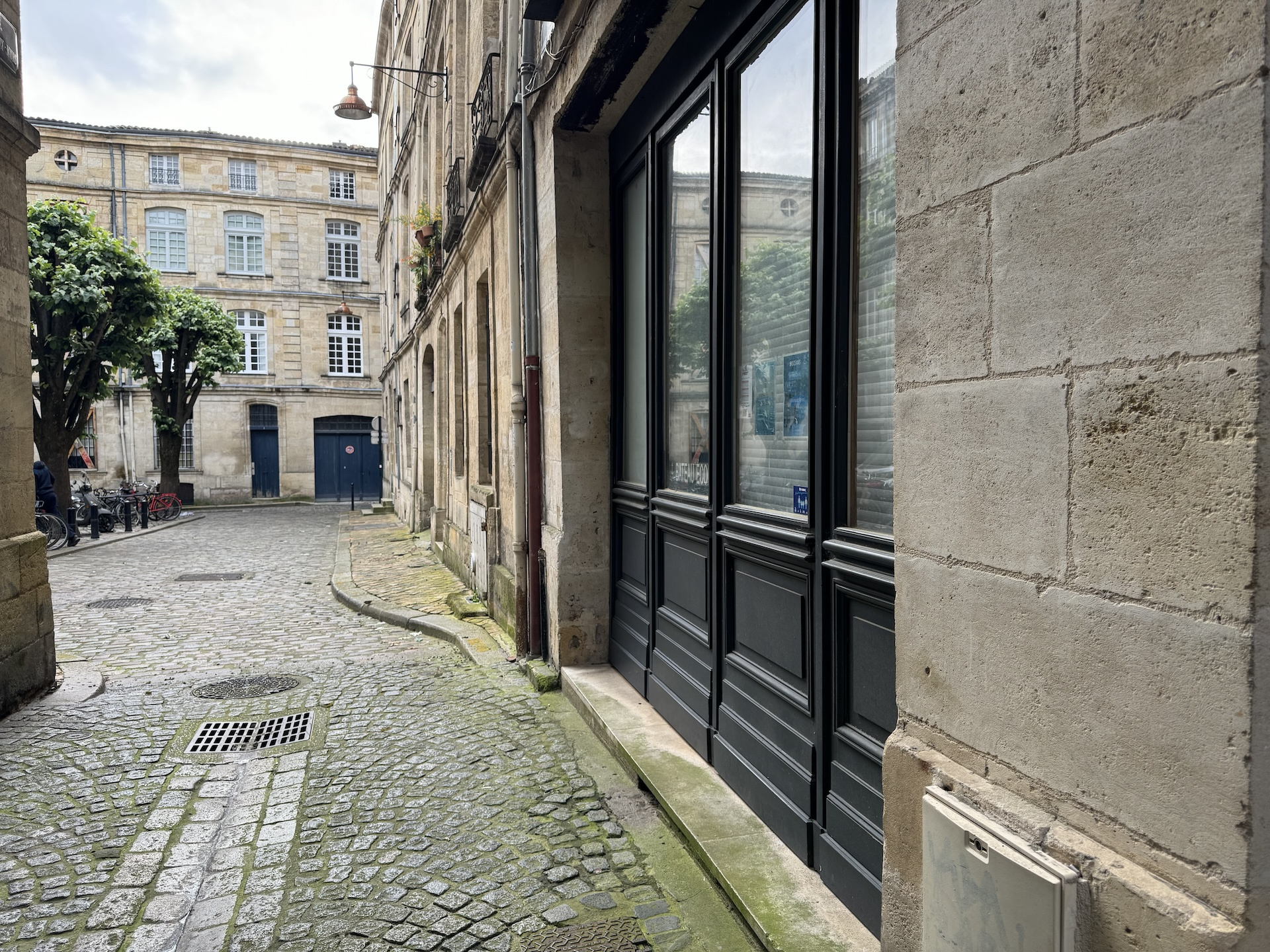 Bordeaux – Grand Théâtre – Très joli APPT de 33 m2 Libre