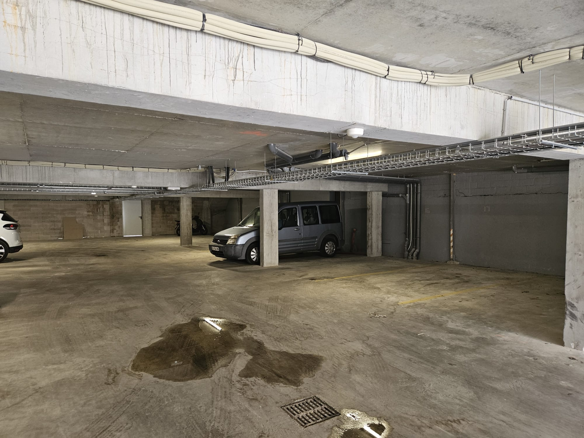 Bordeaux – Tondu – Place de parking à louer couverte