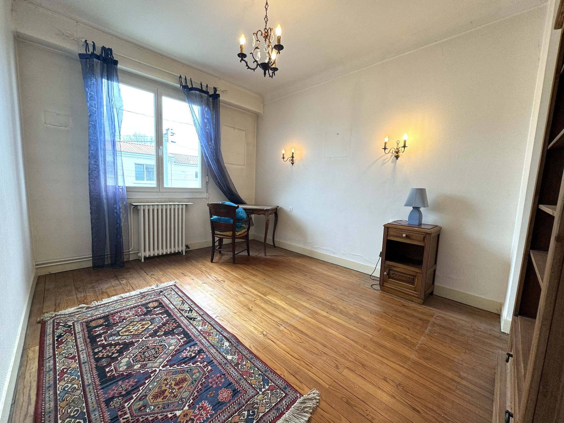 Bègles – Barrière de Bègles – Charmante Maison T5 de 132 m 2 avec jardin et dépendance