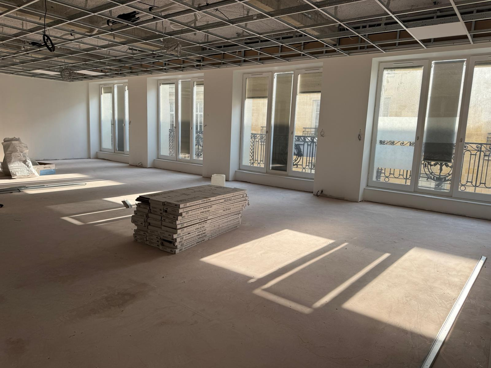 Bordeaux QUINCONCES – Bureaux Rénové de 125 m2