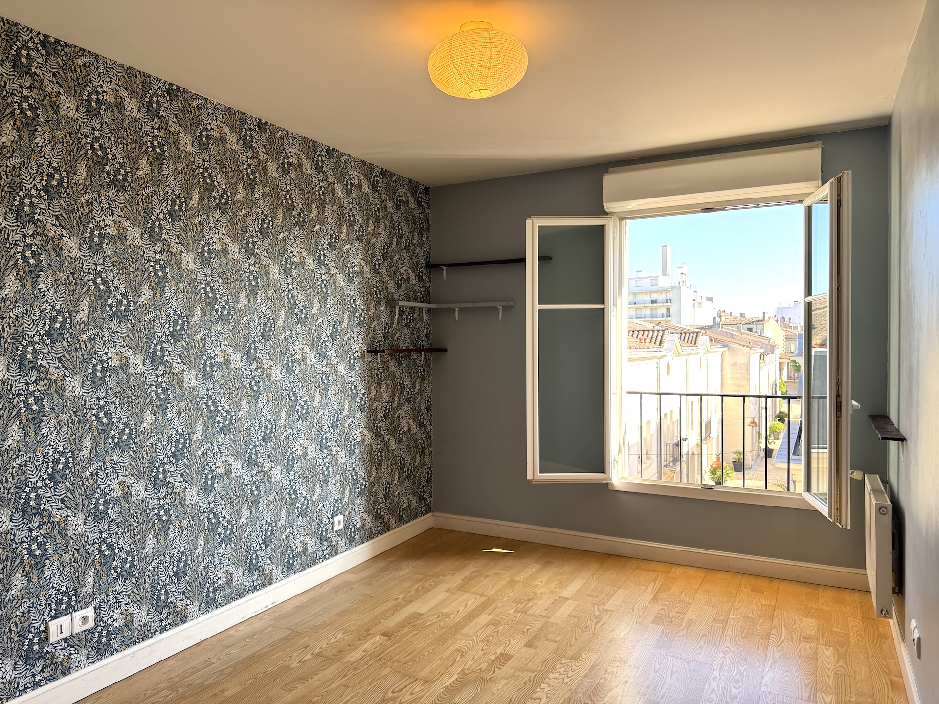Bordeaux – Croix Blanche –  Appartement T4 RARE 162 m2