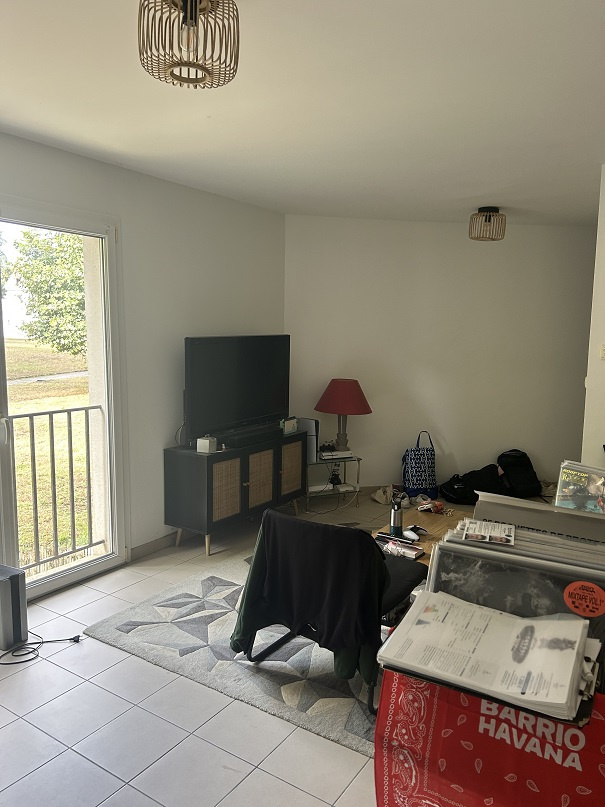 BORDEAUX SAINT AUGUSTIN ( MERIGNAC ) Appartement T 03 Meublé de 70.69 m2 avec garage