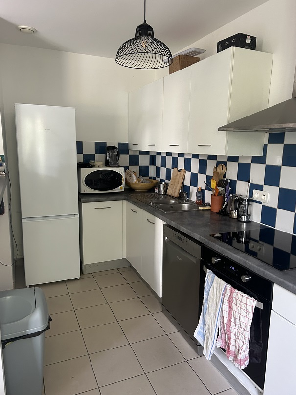 BORDEAUX SAINT AUGUSTIN ( MERIGNAC ) Appartement T 03 Meublé de 70.69 m2 avec garage