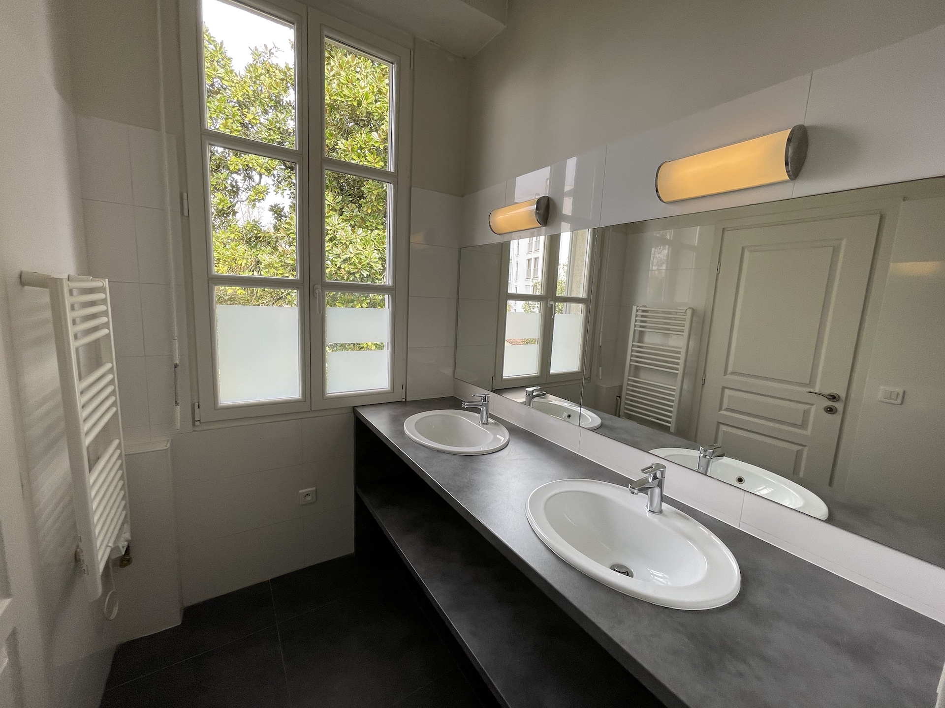 Bordeaux – Jardin Public – Très belle maison familiale 156 m2.