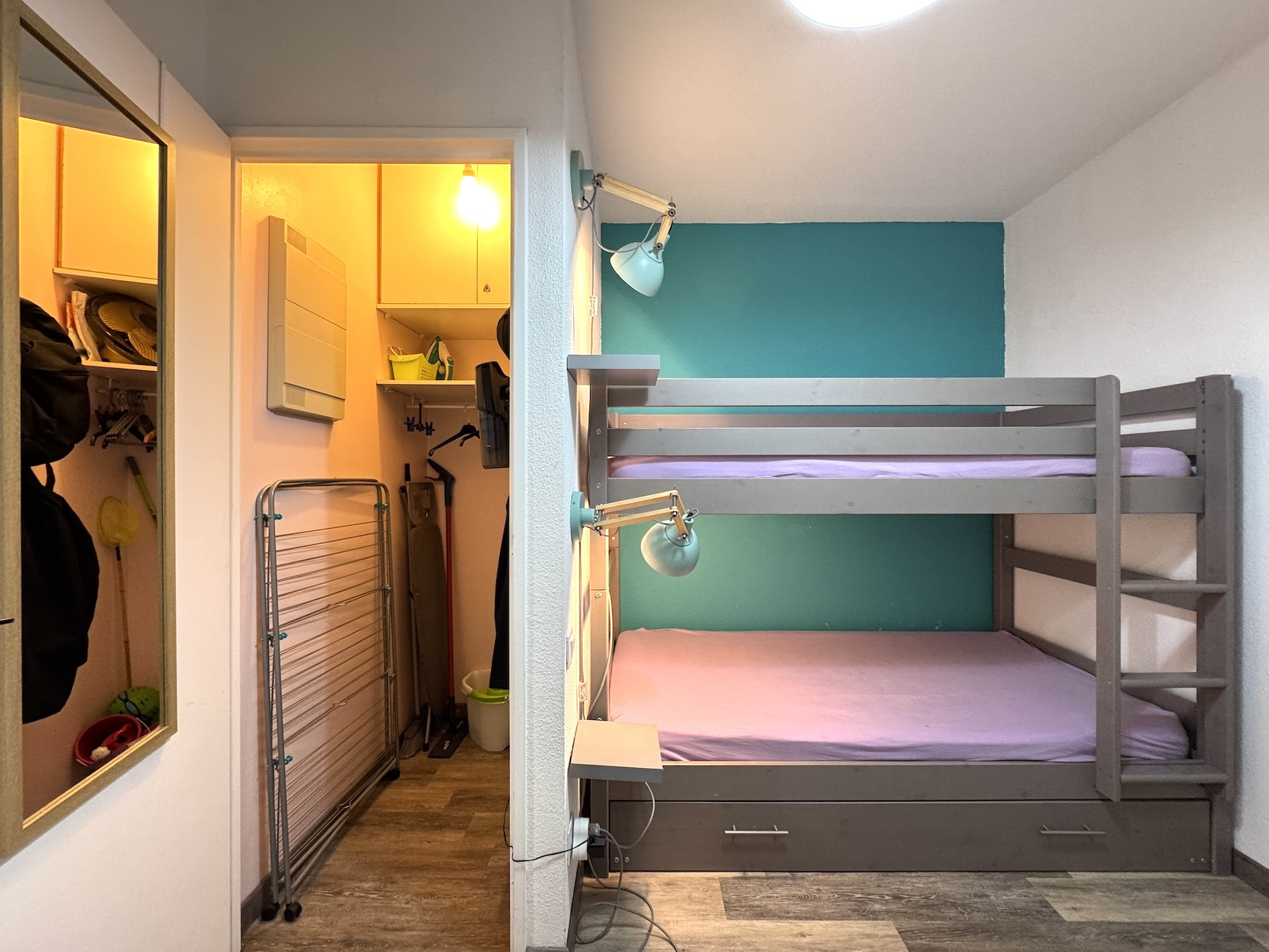 Arcachon – Gare – Joli T1 bis meublé au calme de 25 m2 avec balcon et PKG