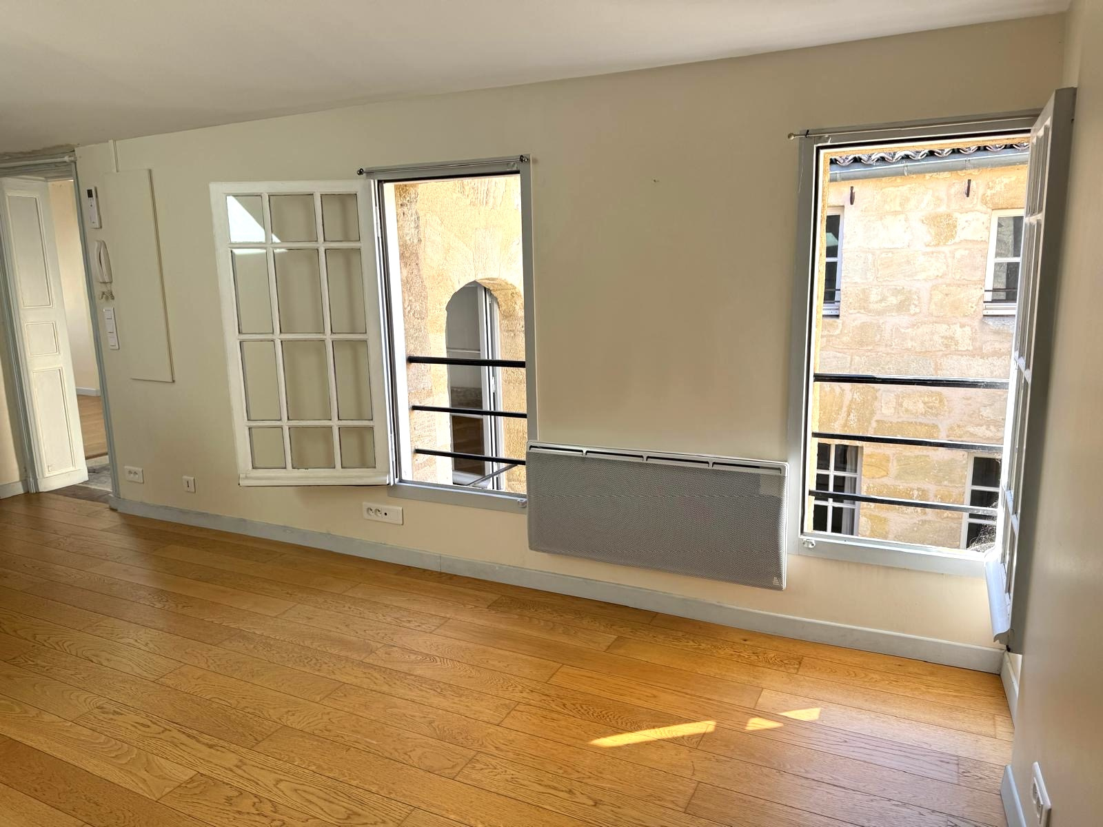 Bordeaux – Centre Historique Quartier St Pierre – Joli T3 de 51 m2