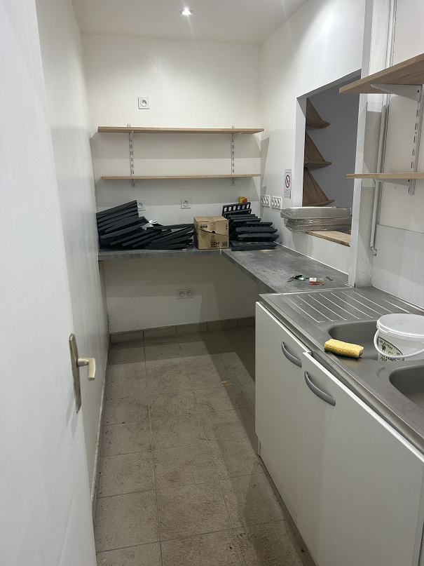 LOCAL COMMERCIAL CENTRE VILLE SAINT MEDARD EN JALLES