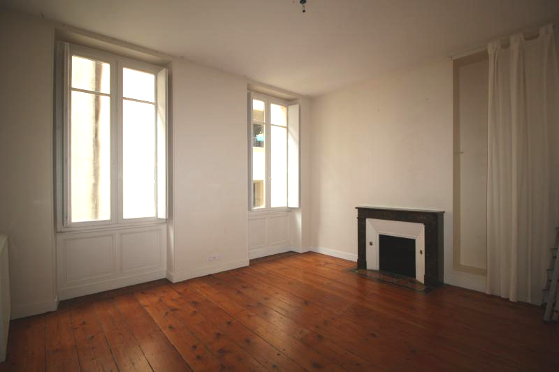 Bordeaux St Projet – Magnifique Appartement T3 de 77 m2 avec Balcon