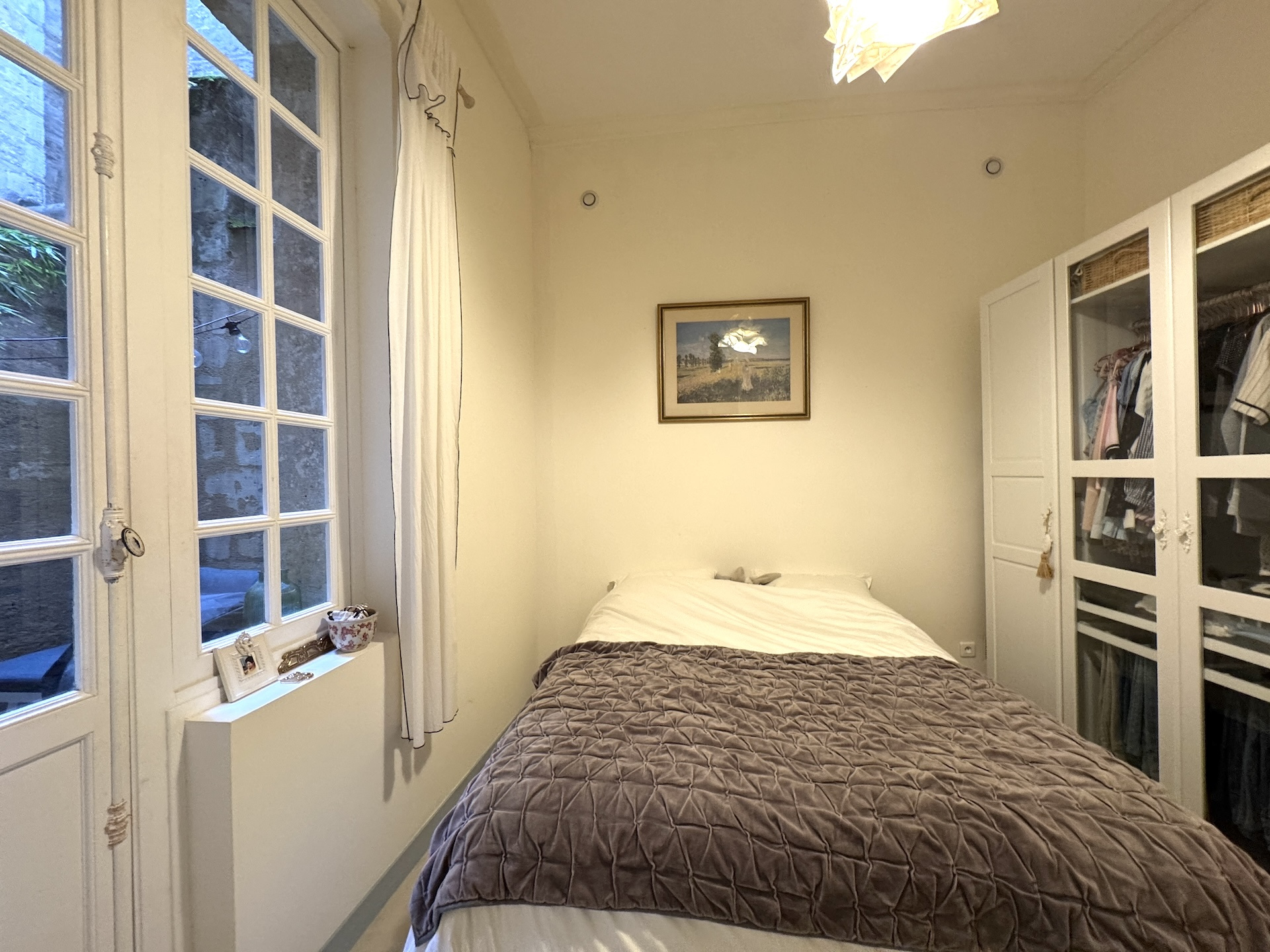 Bordeaux Centre Historique Quartier Saint-Pierre   T3 de 53 m2 avec terrasse