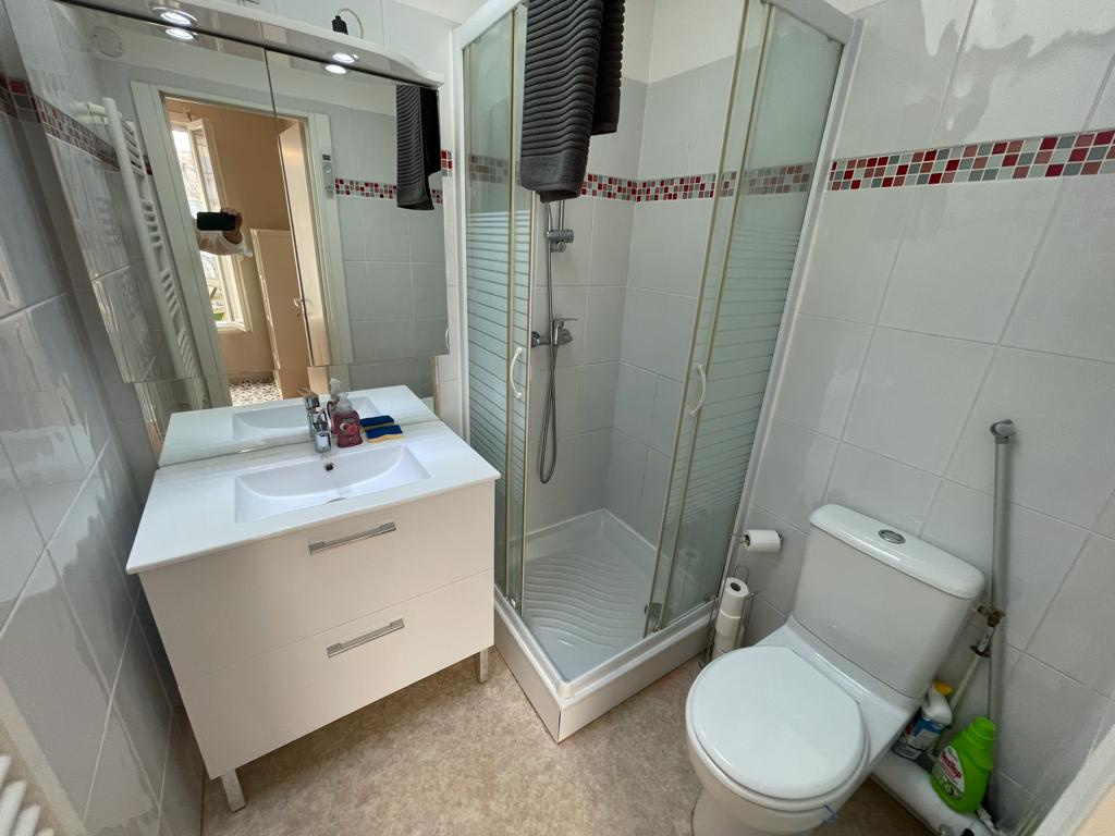 BORDEAUX (rue Bauducheu) – 2 Jolis T1 bis meublé