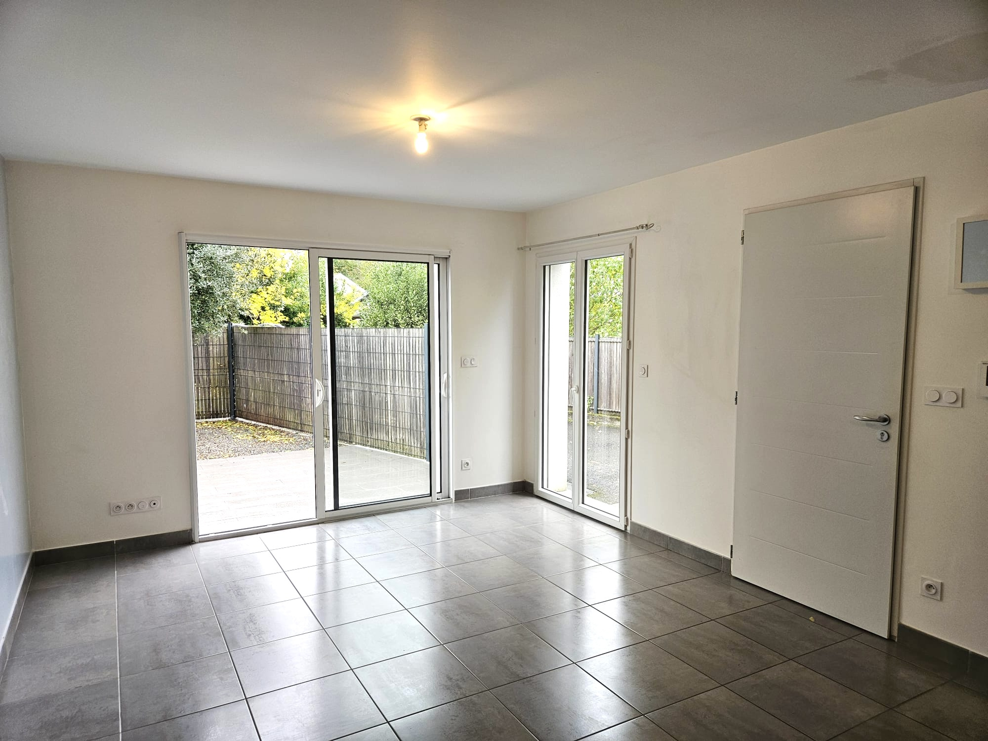 VILLENAVE D’ORNON – MAISON T3 – 69 M2 AVEC JARDIN