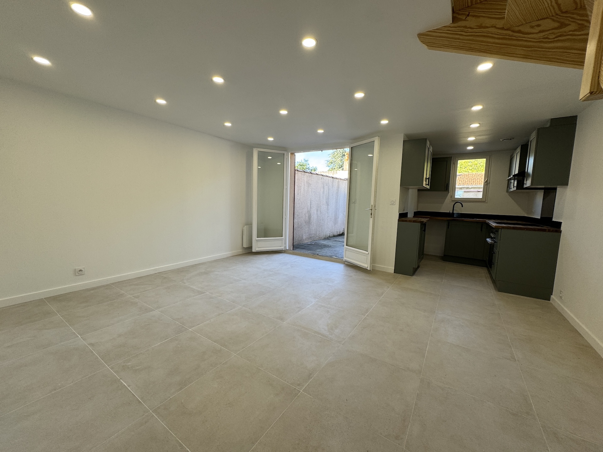 Bègles – Mussonville (Rue Georges Brassens) – Jolie Maison T4 de 56 m2 Neuf avec extérieur