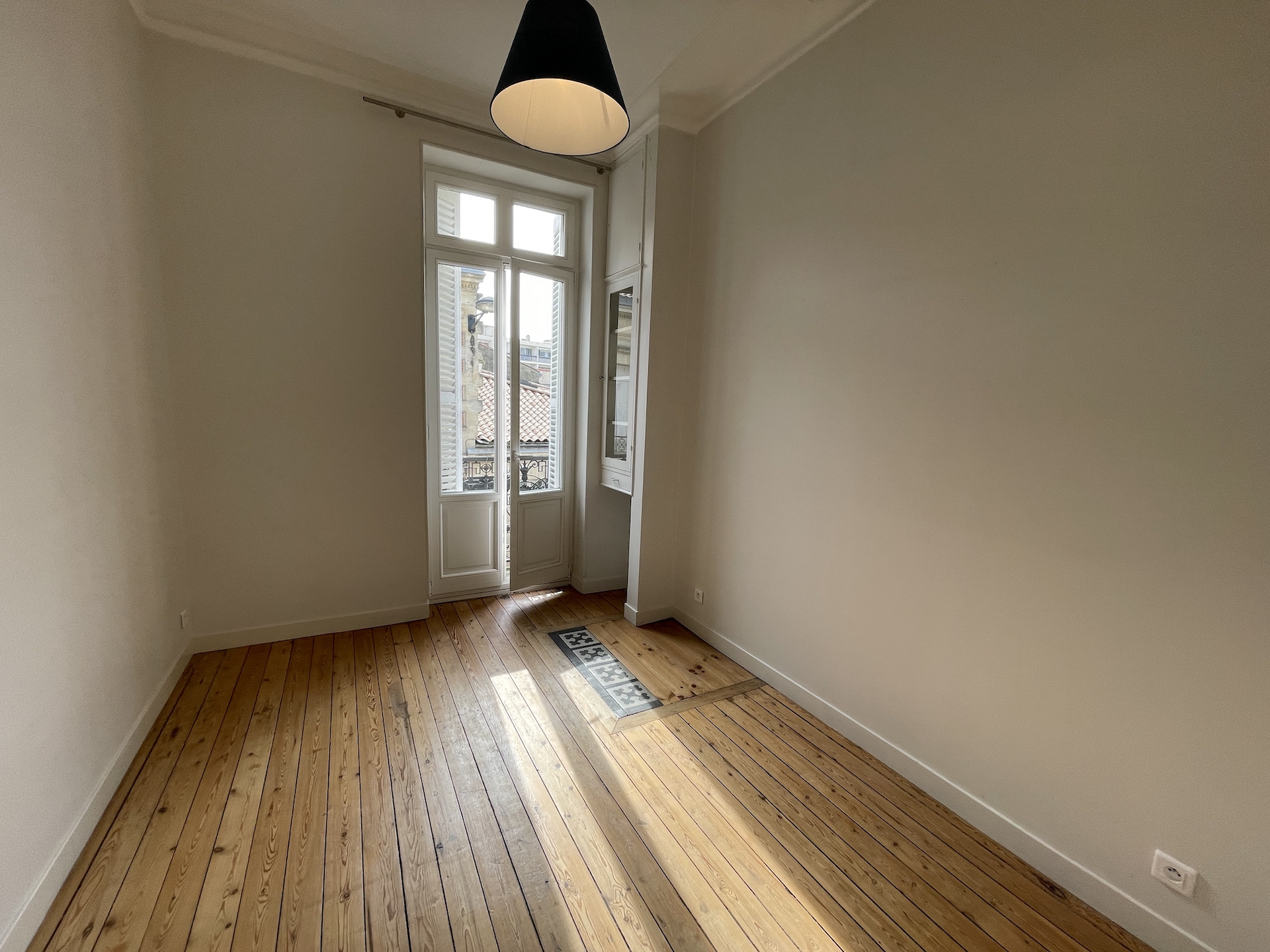 Bordeaux – Jardin Public – Très belle maison familiale 156 m2.